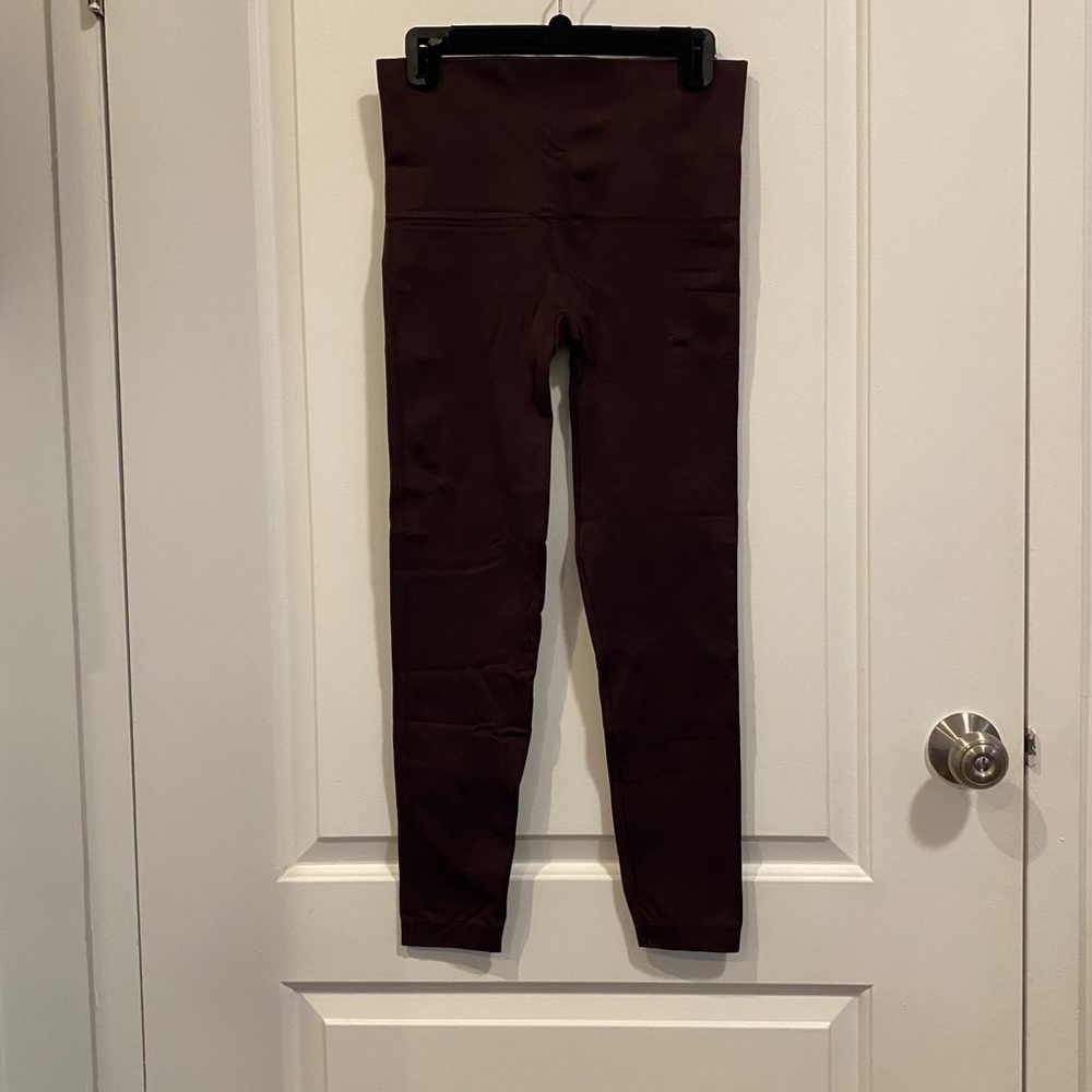 Spanx Seamless Leggings - Picture 3 of 3